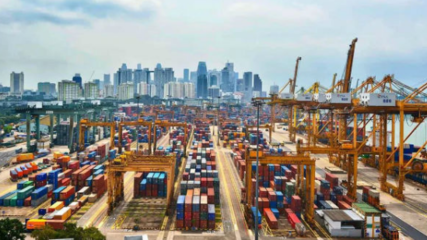 預警！新加坡港口集裝箱擁堵加劇，船舶等待時間長達七天